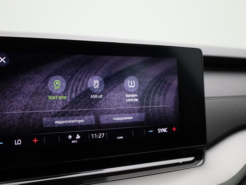 Skoda Octavia 1.0 tsi business edition | apple carplay / android auto | nav