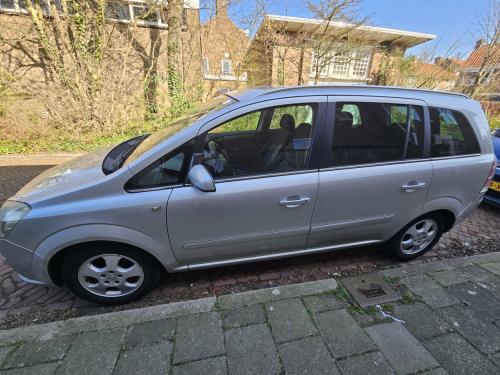 Opel zafira 2007