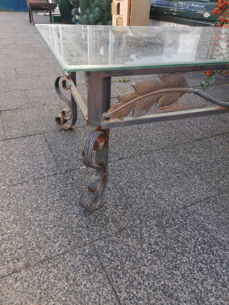 Smeedijzeren tuintafel
