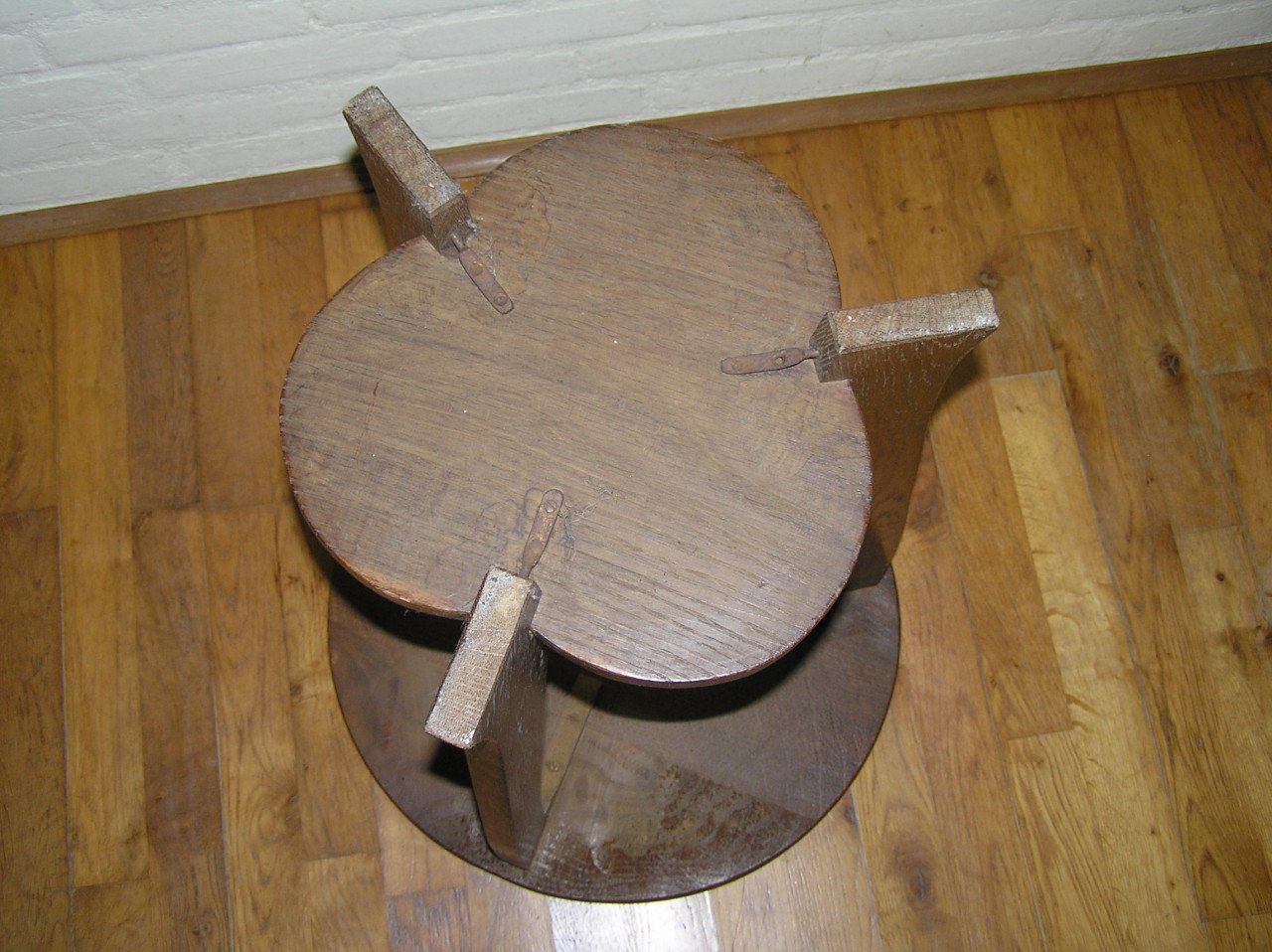 Bijzettafel