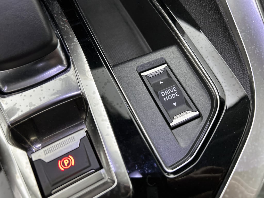 Peugeot 3008 hybrid 225 pk automaat allure pack business | stoelverwarming 