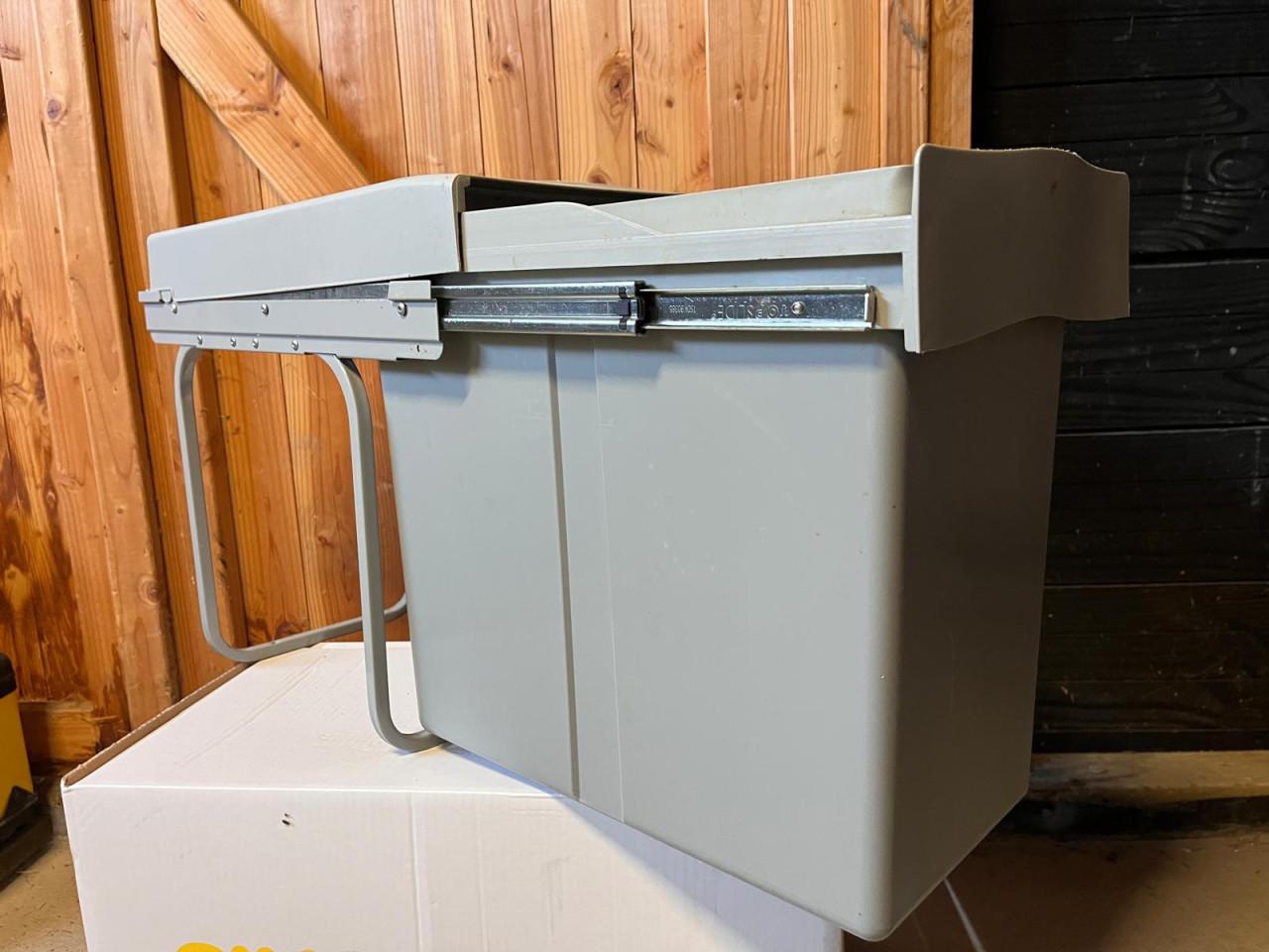 Afvalemmer 30lt voor inbouw in keukenkast