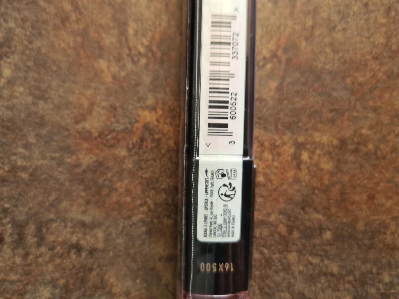 4 Nieuwe L'Oréal Paris Infallible Lippenstiften 801 en 213