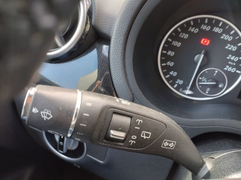 Mercedes-Benz B-Klasse 180 ambition