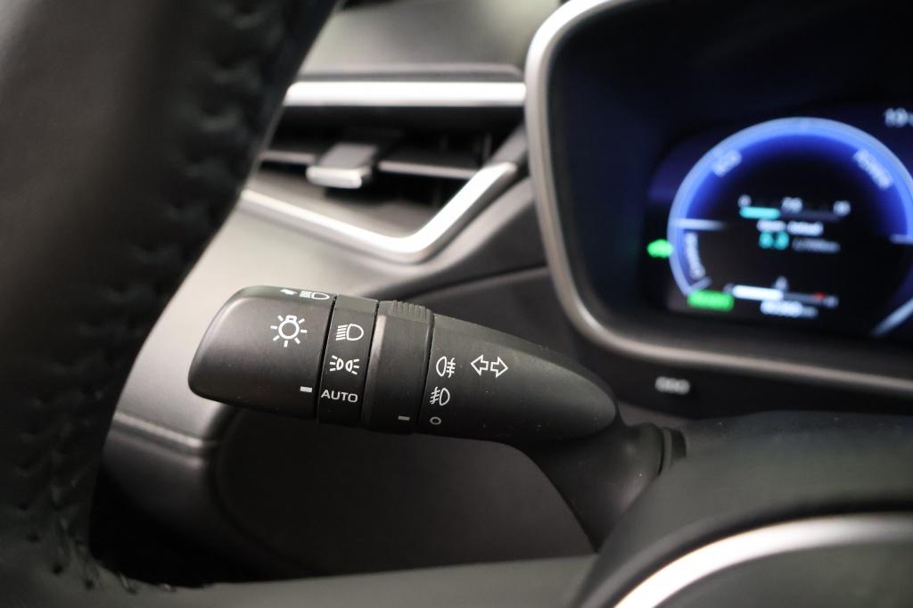 Toyota Corolla Cross 2.0 hybrid 200 first edition | trekhaak | nl auto