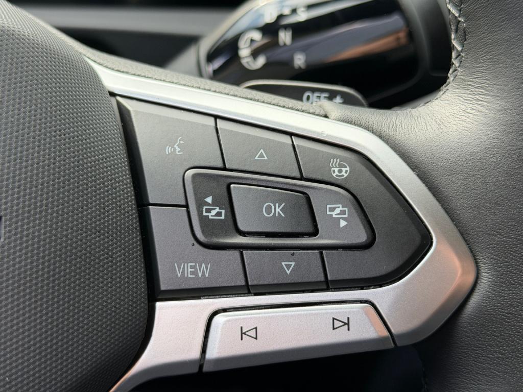 Volkswagen Tiguan 1.5 etsi 150pk dsg goal | trekhaak | 360 camera | iq ligh