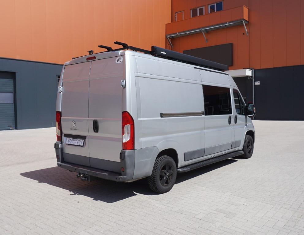 Peugeot Boxer 2016 met 108.000km geschikt voor 5 personen!!