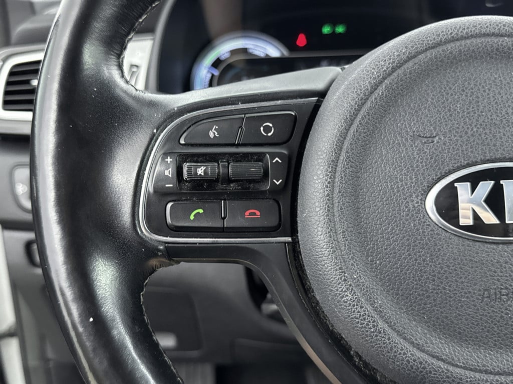 Kia Niro 1.6 gdi hybrid businessline | navigatie | parkeercamera | hybride 