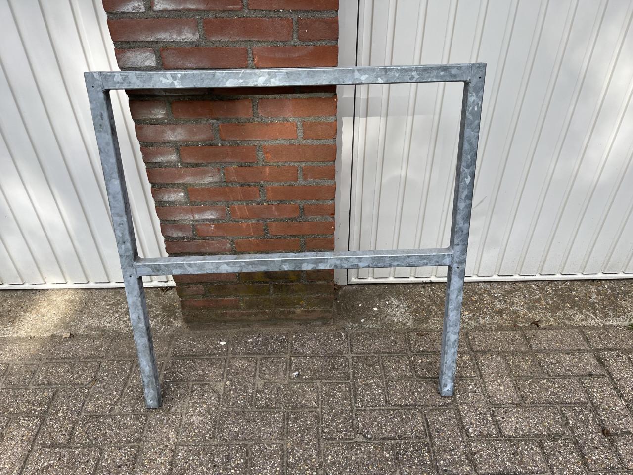 Poten, frame, schraag, staal voor werkbank