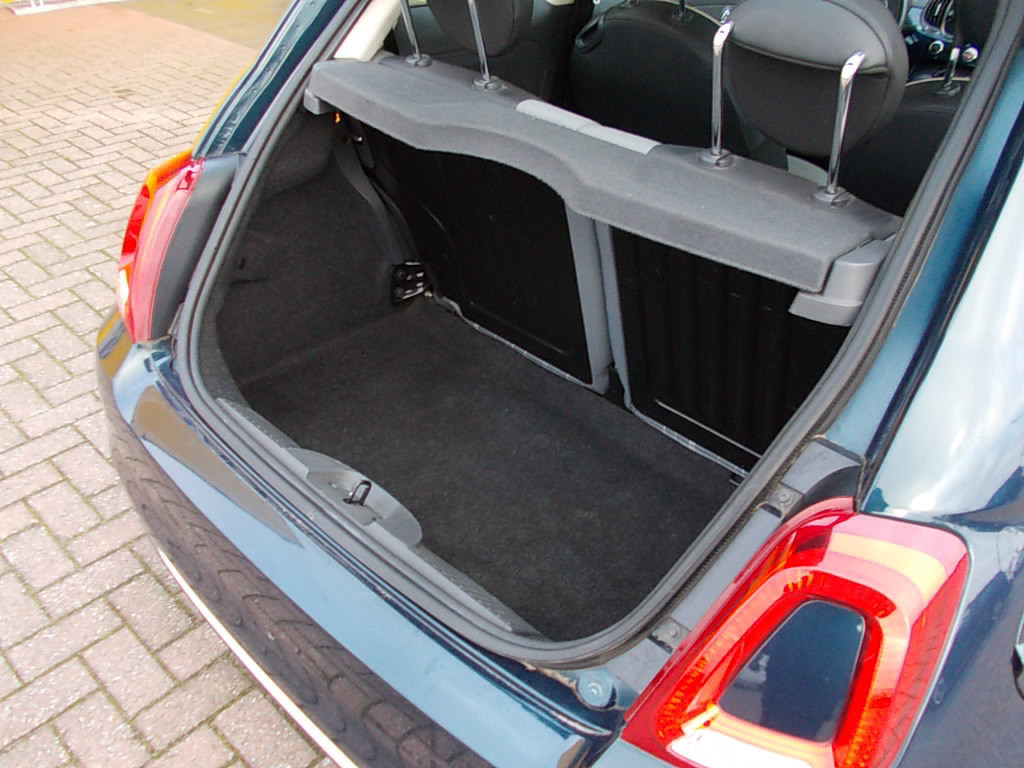 Fiat 500 0.9 lounge 80pk airco, panorama dak