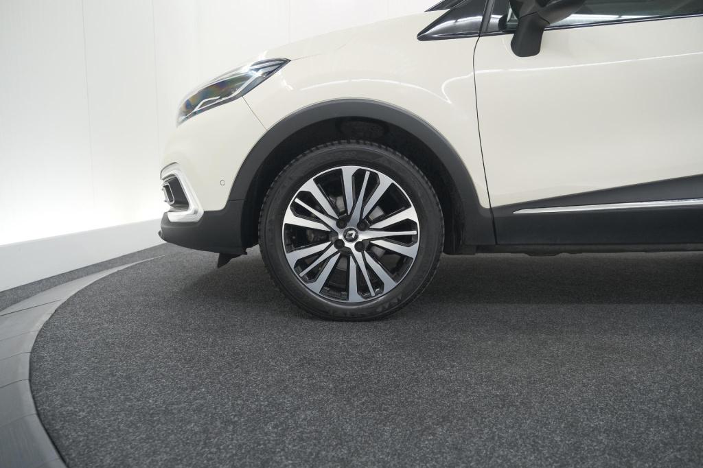 Renault Captur tce 120 edc initiale paris | camera | dodehoekdetectie | pan