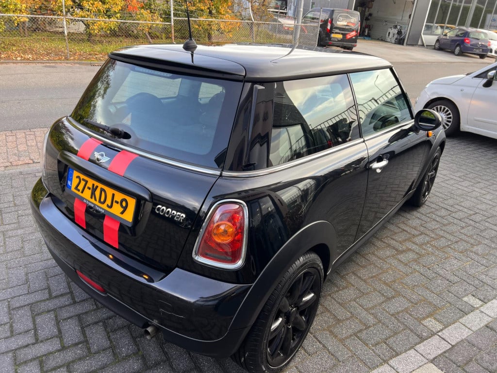 Mini One 1.4 anniversary business