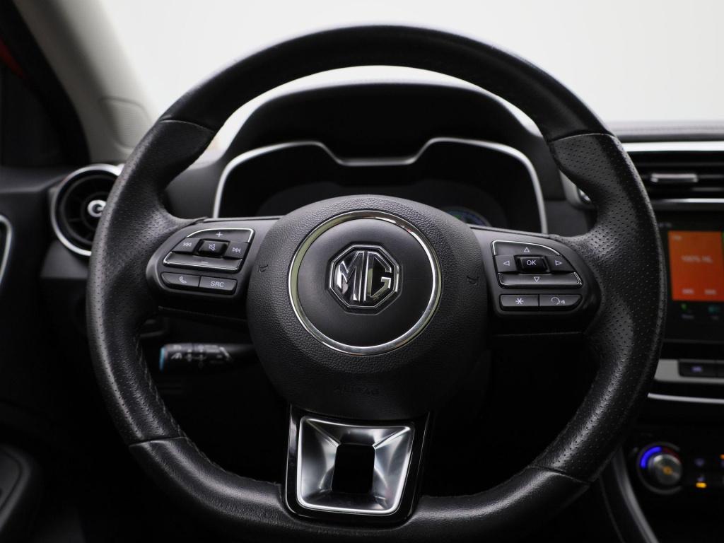 MG Zs Ev mg luxury 45 kwh | automaat | panoramadak | leder | navigatie | ai