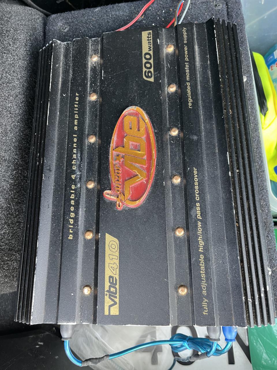 Subwoofer en versterker PIONEER 600 watt