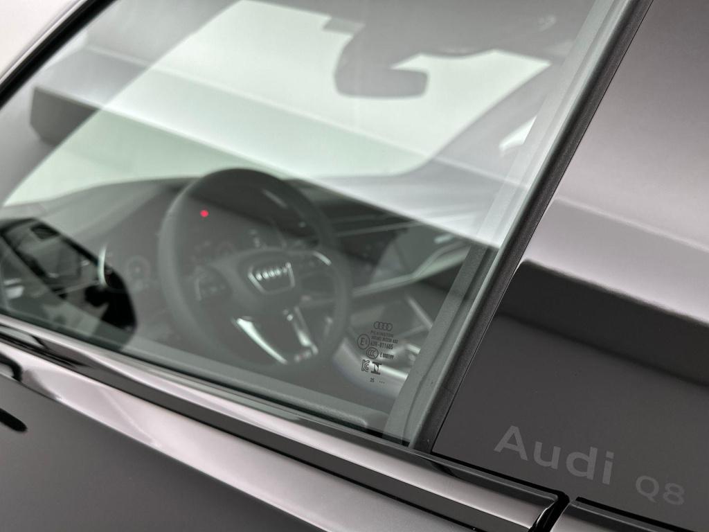 Audi Q8 pro line s (c2 pi) 55 tfsi e 290 kw / 394 pk suv