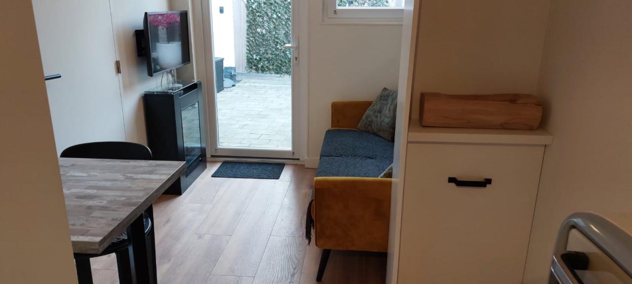 Te huur: Gemeubileerde studio