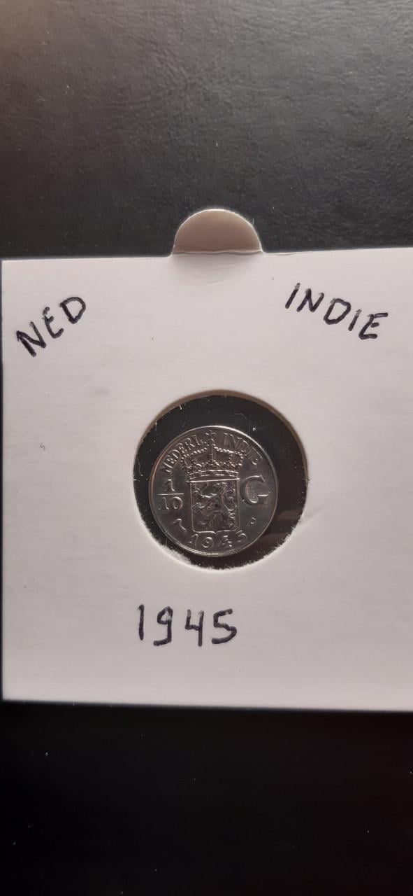 Lotje zilveren munten