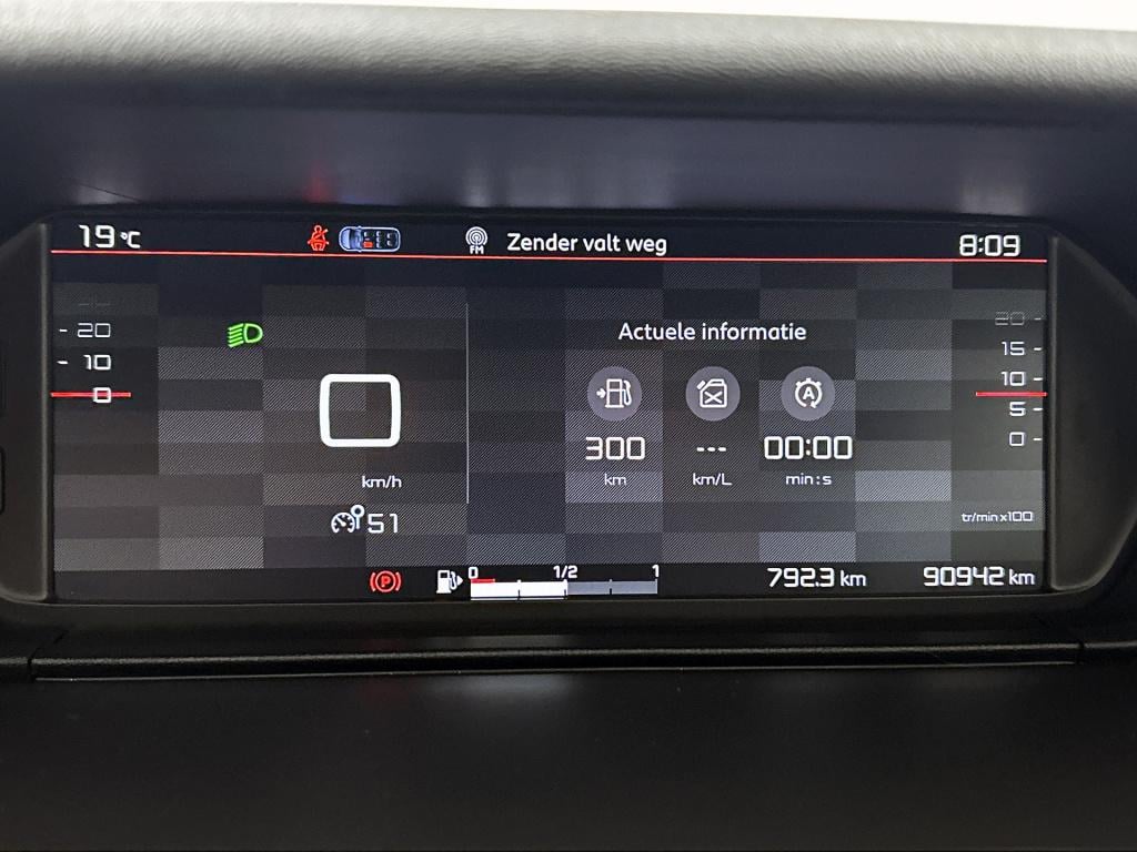Citroen Grand C4 Picasso 130pk feel | rijklaar | trekhaak | elek. achterkle