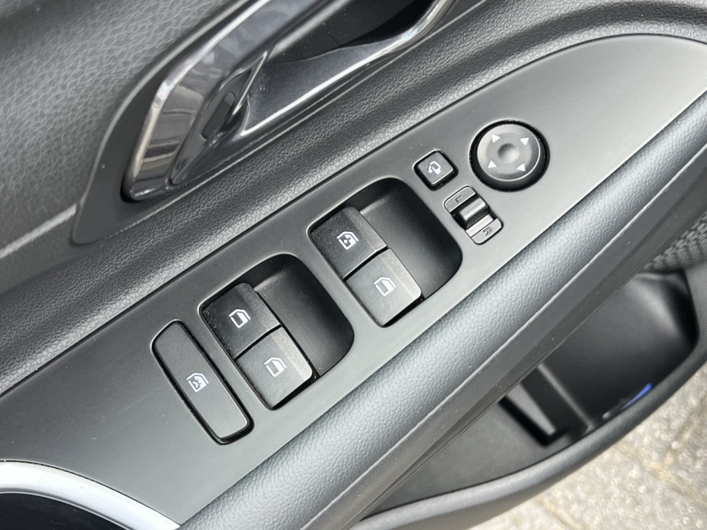 Hyundai Bayon 1.0 t-gdi premium | apple/ android carplay | cruisecontrol
