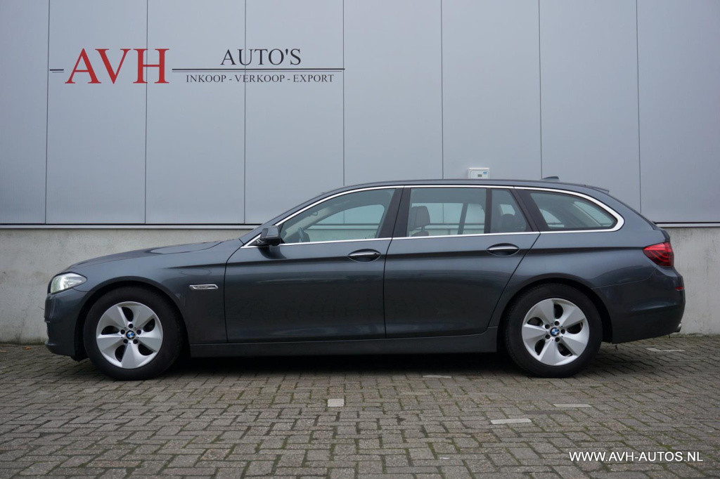 BMW 5 Serie touring 518d luxury edition