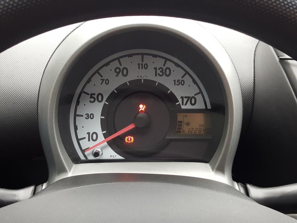 Peugeot 107 1.0 68pk 3d access pack accent airco | bluetooth bellen | afnee