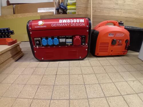Aggregaat. 2 stuks. 400Volt en 230V.
