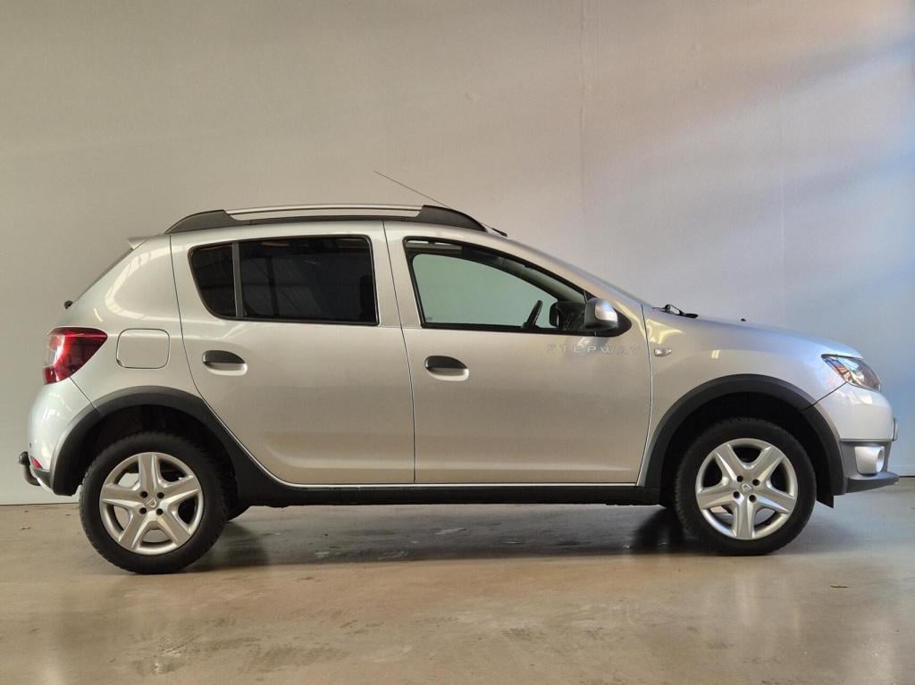 Dacia Sandero Stepway 0.9 tce / airco / cruisecontrol / parkeersensoren