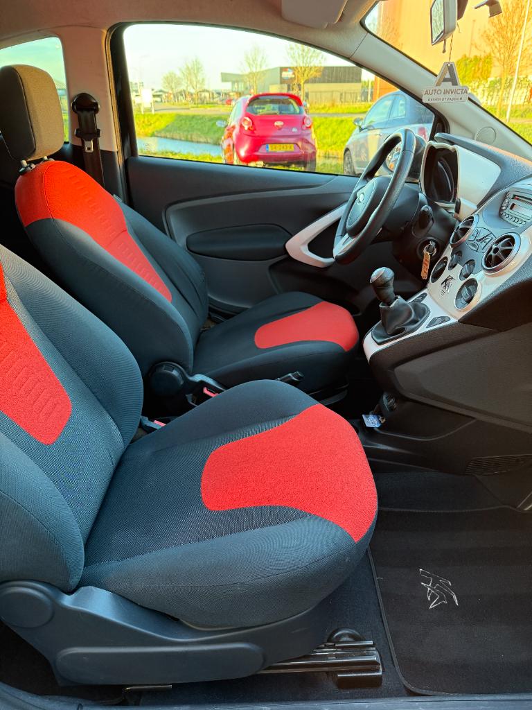 Ford KA 1.2 - titanium - airco