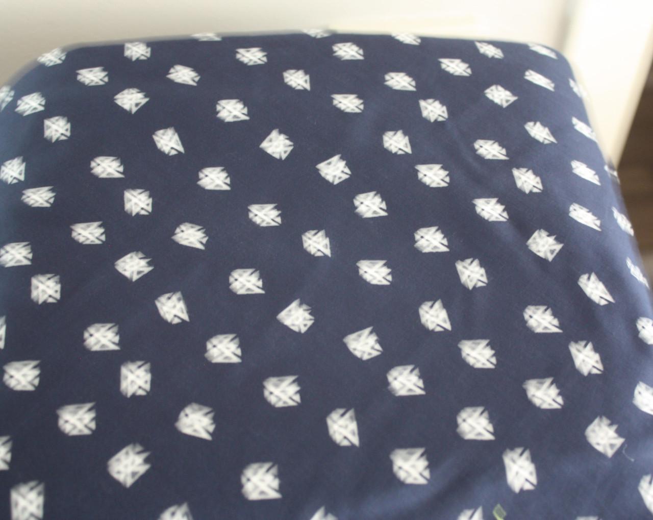 Blauw met witte print lap stof
