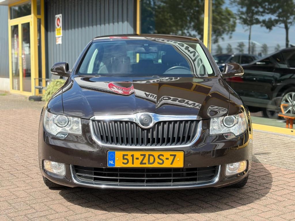 Skoda Superb 2.0 tsi elegance bns