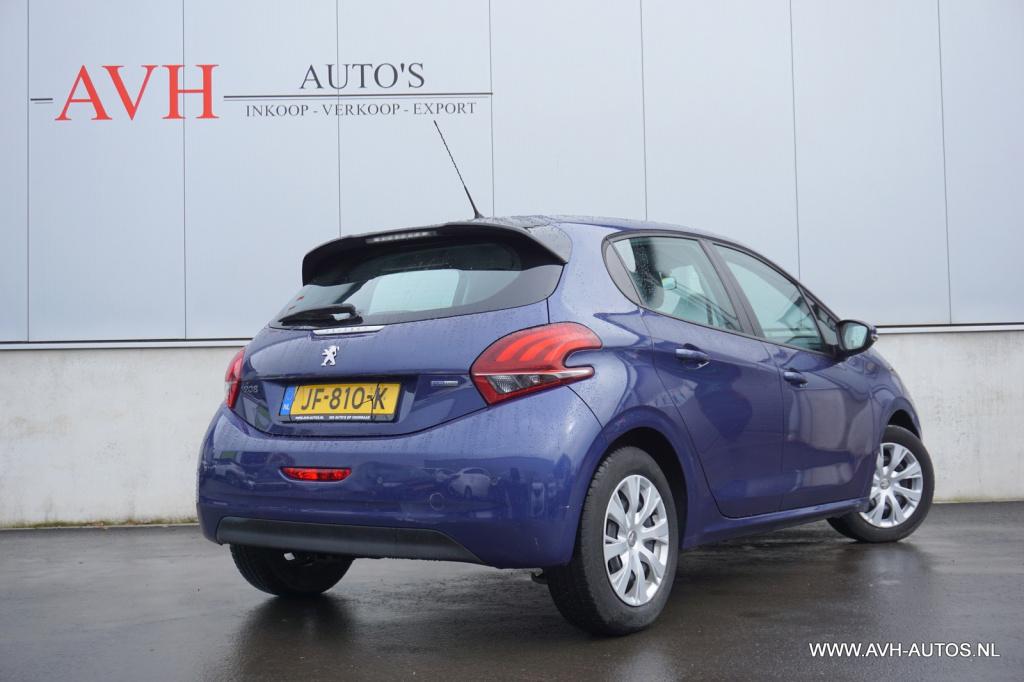 Peugeot 208 1.2 puretech blue lion