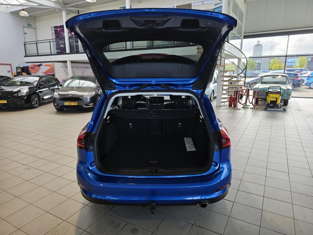 Ford Focus wagon 1.0 ecoboost hybrid titanium x