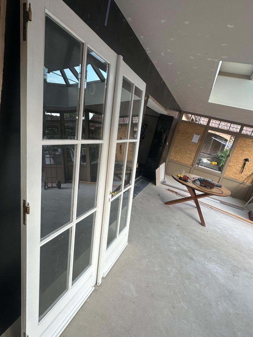 Twee antieke kamerdeuren uit Gents herenhuis