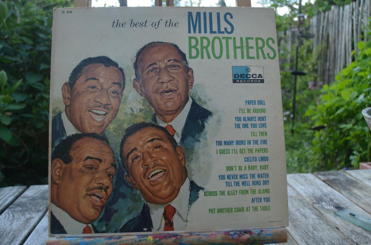 Heel veel LP's Mills Brothers (3)
