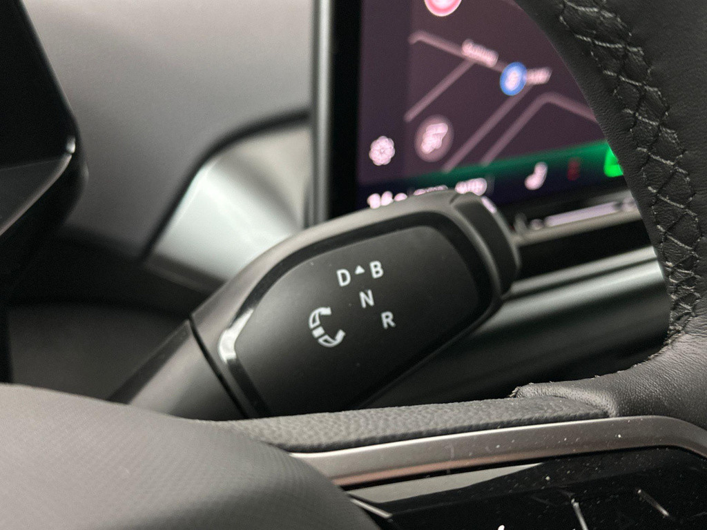 Volkswagen Id.5 pro business 77 kwh accu. 210 kw / 286 pk suv elek