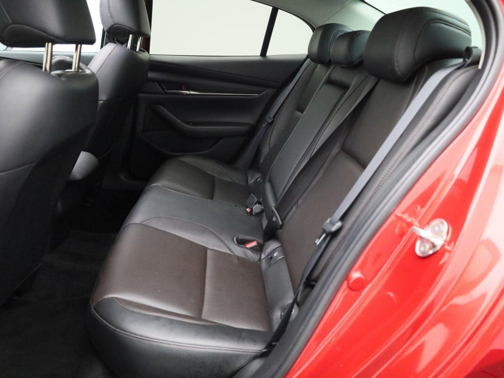 Mazda 3 2.0 e-skyactiv-x luxury | automaat | schuif dak | 360 camera | appl