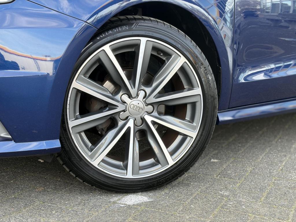 Audi A1 Sportback 1.0 tfsi s-line/automaat/navi/clima