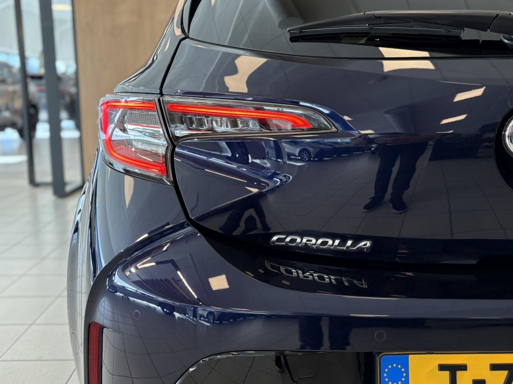 Toyota Corolla 1.8 hybrid executive