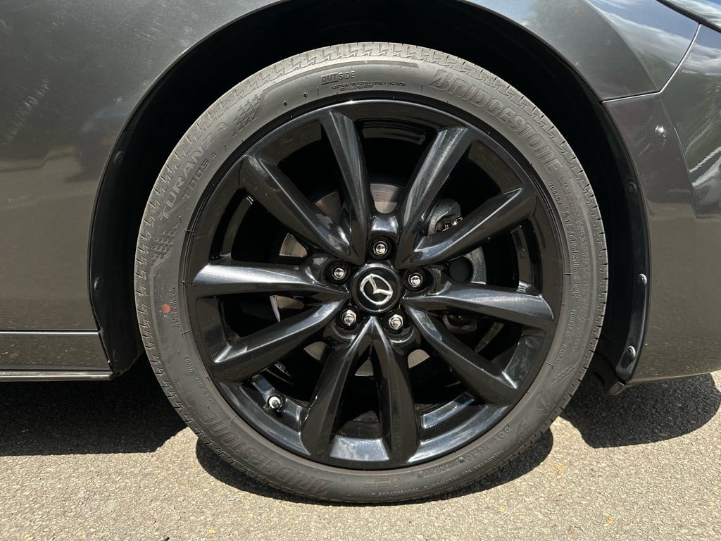 Mazda 3 2.0 sa-x luxury // homura uitvoering // 180pk versie //