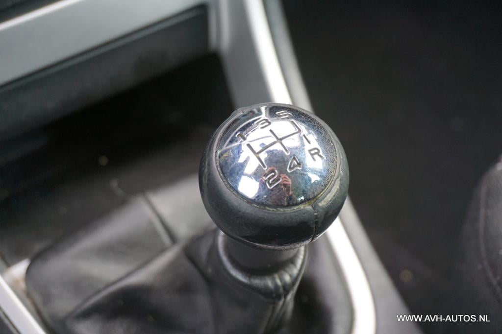 Peugeot 307 sw 1.6-16v premium