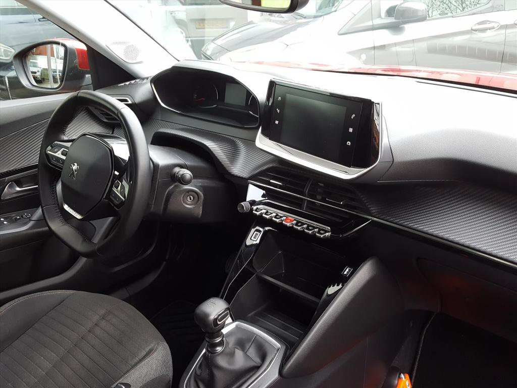 Peugeot 2008 1.2 puretech 100pk active apple carplay & android auto | navig