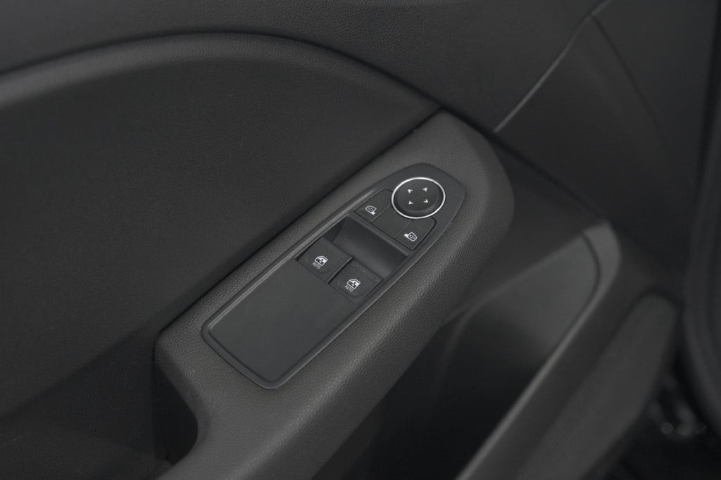 Renault Clio tce 90 equilibre | parkeersensoren | apple carplay | cruise co