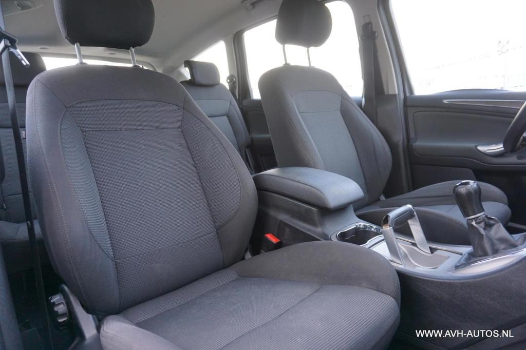 Ford S-Max 2.0-16v