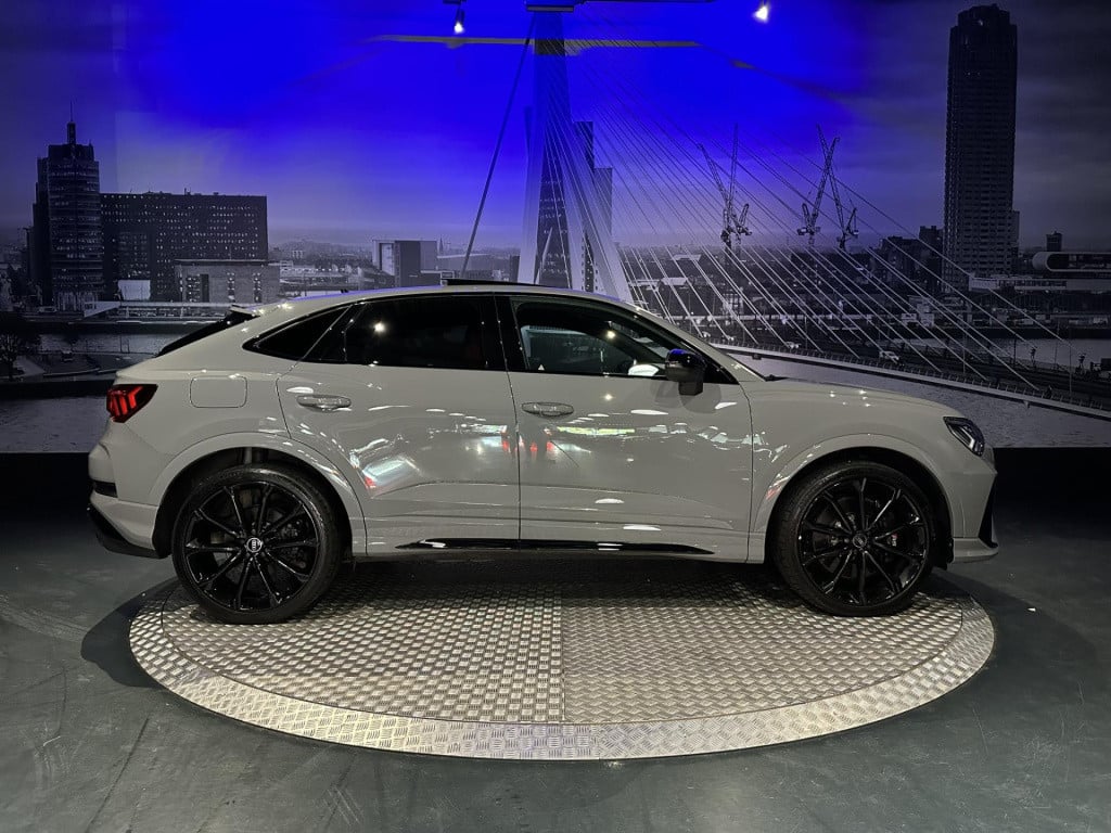 Audi Q3 sportback tfsi rs nardo grey *pano*acc*