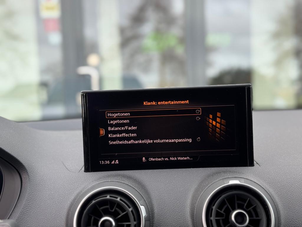 Audi Q2 35 tfsi s-line * virtual cockpit * keyless * matrix led