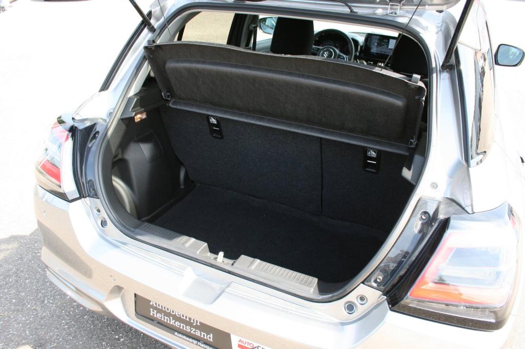 Suzuki Swift 1.2 style smart hybrid