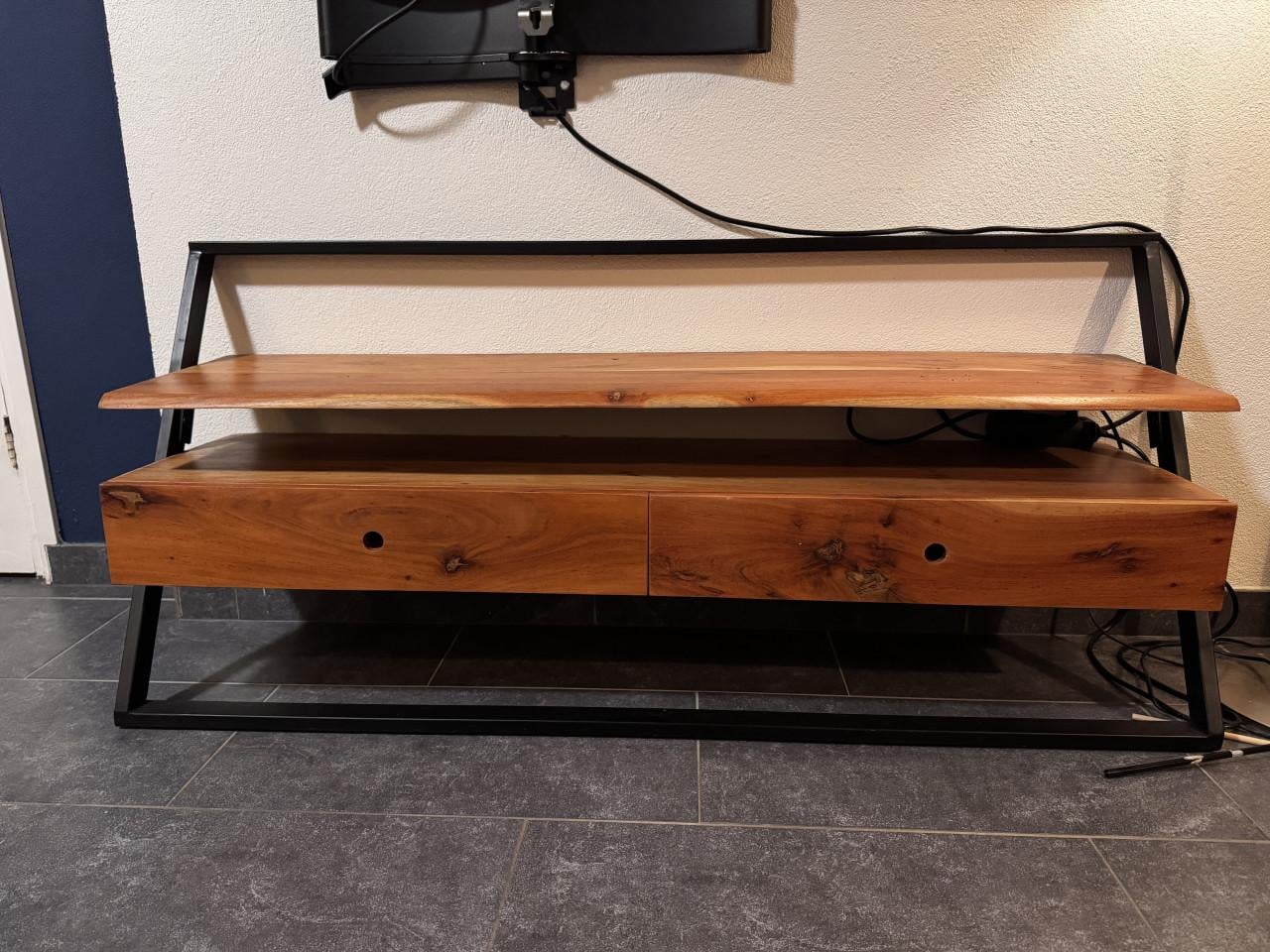 Industrieel stalen-houten TV meubel / dressoir