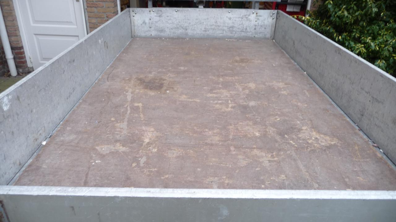 TE KOOP PLATEAUWAGEN merk ANSSEMS met KENTEKEN