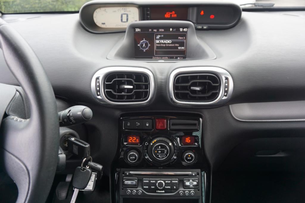 Citroen C3 Picasso 1.2 puretech exclusive airco / navi / cruise / camera / 