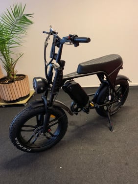 PROMO-AKTIE OUXI V20 pro retro design en moderne Fatbike.